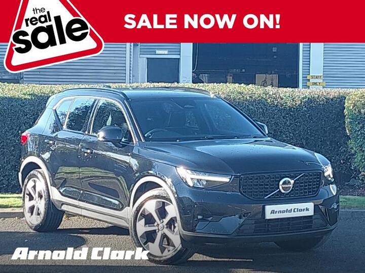Volvo XC40 2.0 B3 MHEV Plus DCT Auto Euro 6 (s/s) 5dr