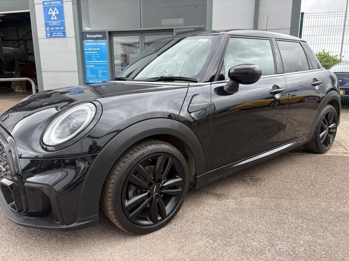 MINI Hatch 1.5 Cooper Sport Steptronic Euro 6 (s/s) 5dr
