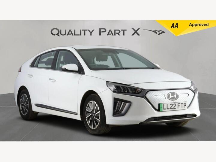 Hyundai IONIQ 38.3kWh Premium Auto 5dr Hyundai IONIQ 38.3kWh Premium Auto 5dr