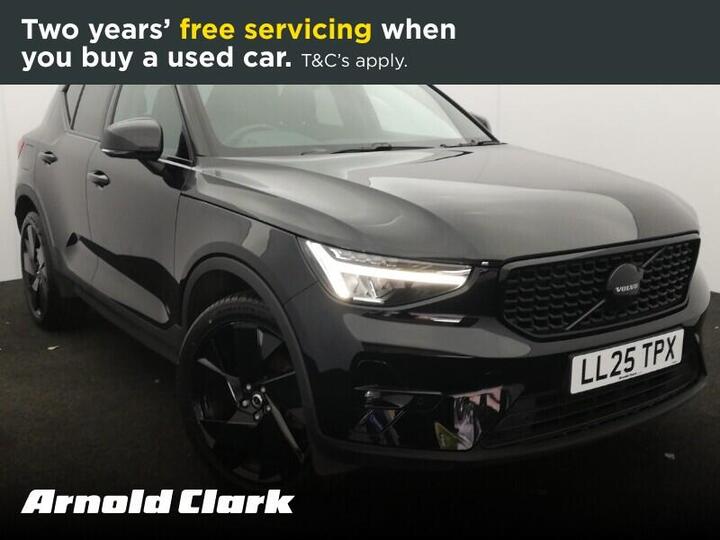 Volvo XC40 2.0 B4 MHEV Plus Black Edition DCT Auto Euro 6 (s/s) 5dr