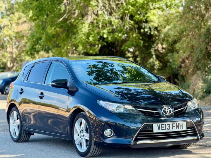 Toyota Auris 1.6 V-Matic Excel Multidrive S Euro 5 5dr
