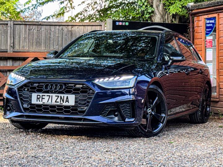 Audi A4 Avant 2.0 TDI 35 Black Edition S Tronic Euro 6 (s/s) 5dr