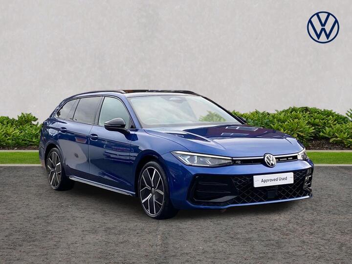 Volkswagen Passat 1.5 ETSI MHEV R-Line DSG Euro 6 (s/s) 5dr Volkswagen Passat 1.5 ETSI MHEV R-Line DSG Euro 6 (s/s) 5dr