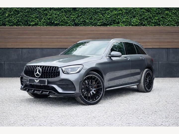 Mercedes-Benz GLC 2.0 GLC300de 13.5kWh AMG Line (Premium) G-Tronic+ 4MATIC Euro 6 (s/s) 5dr Mercedes-Benz GLC 2.0 GLC300de 13.5kWh AMG Line (Premium) G-Tronic+ 4MATIC Euro 6 (s/s) 5dr