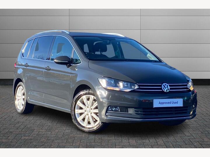Volkswagen Touran 1.5 TSI EVO SEL DSG Euro 6 (s/s) 5dr Volkswagen Touran 1.5 TSI EVO SEL DSG Euro 6 (s/s) 5dr