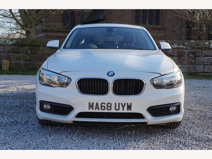 BMW 1 Series 1.5 118i GPF SE Auto Euro 6 (s/s) 5dr BMW 1 Series 1.5 118i GPF SE Auto Euro 6 (s/s) 5dr