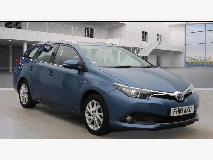 Toyota Auris 1.8 VVT-h Icon Tech Touring Sports CVT Euro 6 (s/s) 5dr