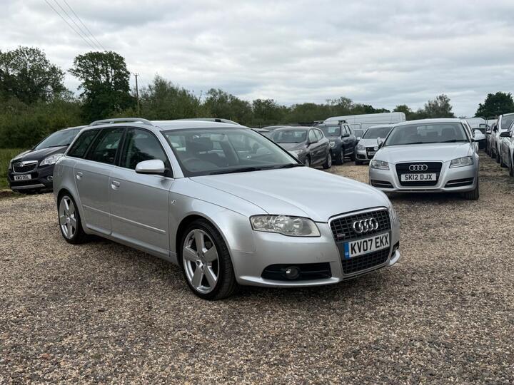 Audi A4 Avant 2.0 TDI S Line 5dr