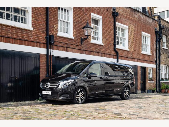 Mercedes-Benz V Class 2.2 V250d AMG Line G-Tronic+ Euro 6 (s/s) 5dr 8 Seat XLWB