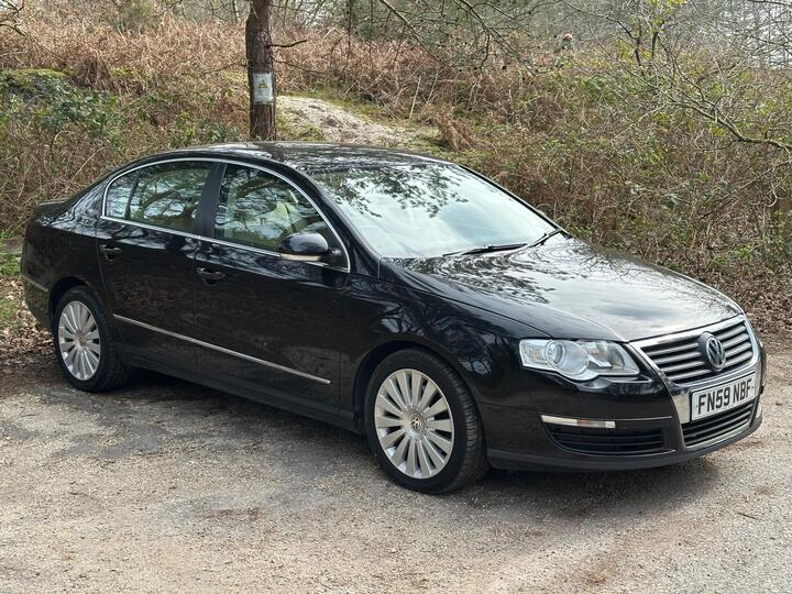 Volkswagen Passat 2.0 TDI Highline Plus DSG Euro 5 4dr