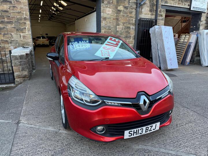 Renault Clio 1.2 16V Dynamique MediaNav Euro 5 5dr