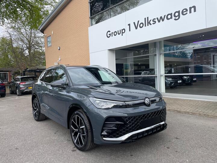 Volkswagen Tiguan 1.5 ETSI MHEV R-Line DSG Euro 6 (s/s) 5dr