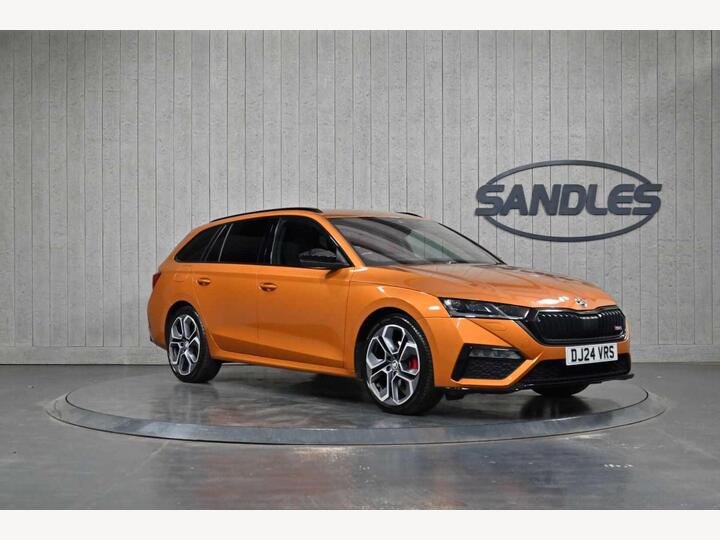 Skoda Octavia 2.0 TDI VRS DSG 4WD Euro 6 (s/s) 5dr Skoda Octavia 2.0 TDI VRS DSG 4WD Euro 6 (s/s) 5dr