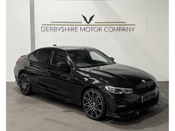 BMW 3 Series 2.0 330e 12kWh M Sport Auto Euro 6 (s/s) 4dr BMW 3 Series 2.0 330e 12kWh M Sport Auto Euro 6 (s/s) 4dr