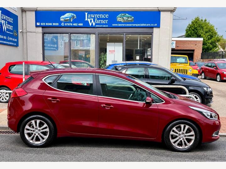 Kia Ceed 1.6 CRDi EcoDynamics 2 Euro 5 (s/s) 5dr