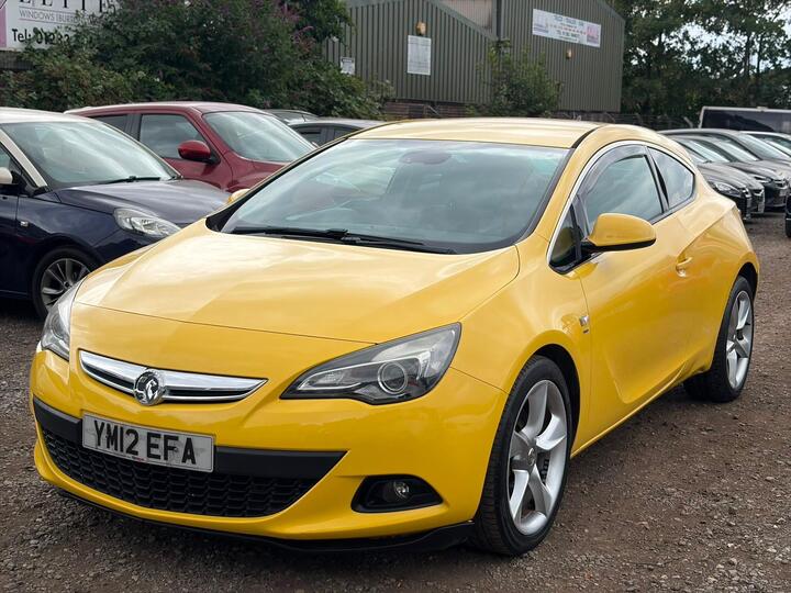 Vauxhall Astra GTC 1.7 CDTi SRi Euro 5 (s/s) 3dr