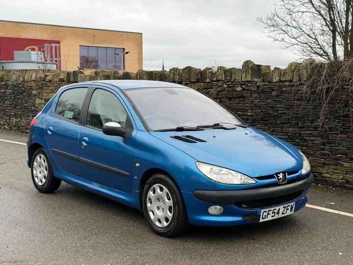 Peugeot 206 1.6 16v SE 5dr (a/c, Cruise Control)