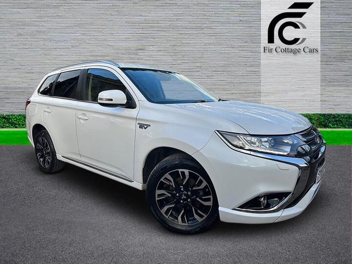 Mitsubishi Outlander 2.0h 12kWh GX4h CVT 4WD Euro 6 (s/s) 5dr Mitsubishi Outlander 2.0h 12kWh GX4h CVT 4WD Euro 6 (s/s) 5dr
