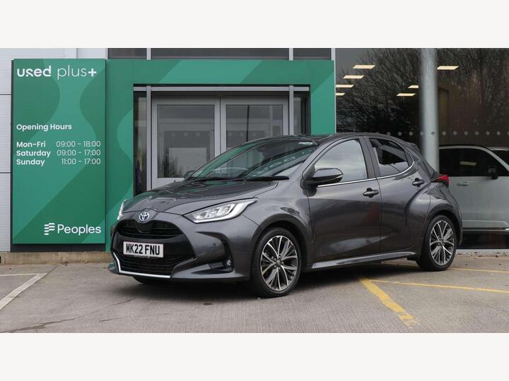 Toyota Yaris 1.5 VVT-h Excel E-CVT Euro 6 (s/s) 5dr Toyota Yaris 1.5 VVT-h Excel E-CVT Euro 6 (s/s) 5dr