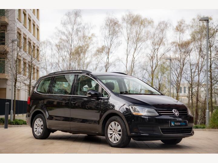 Volkswagen Sharan 2.0 TDI BlueMotion Tech SE DSG Euro 5 (s/s) 5dr