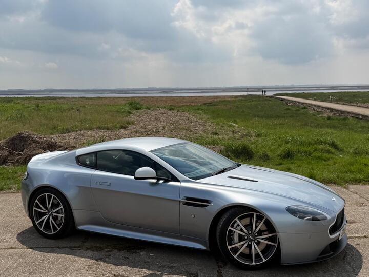 Aston Martin Vantage 4.7 V8 N430 Euro 6 2dr