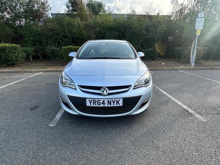 Vauxhall Astra 1.6 16v SRi Auto Euro 5 5dr