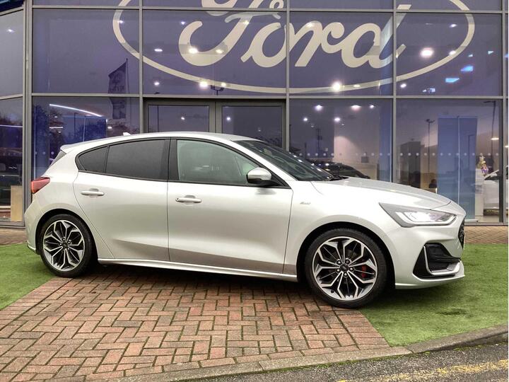Ford Focus 1.0T EcoBoost ST-Line Vignale Euro 6 (s/s) 5dr