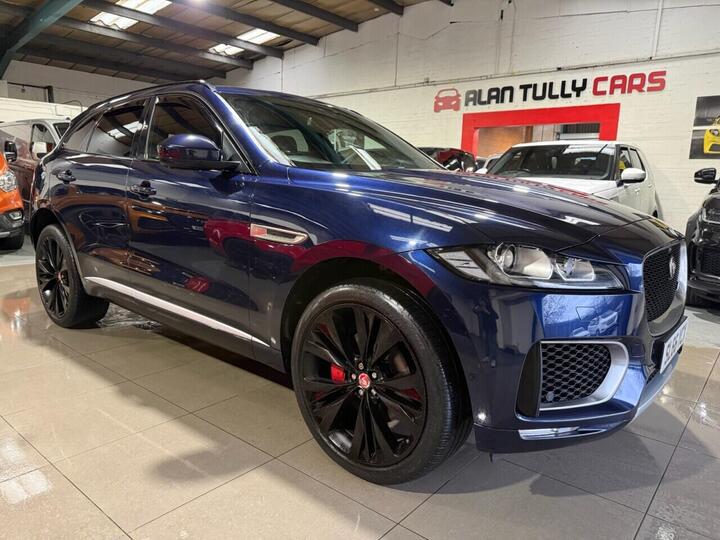 Jaguar F-PACE 3.0 D300 V6 S Auto AWD Euro 6 (s/s) 5dr Jaguar F-PACE 3.0 D300 V6 S Auto AWD Euro 6 (s/s) 5dr