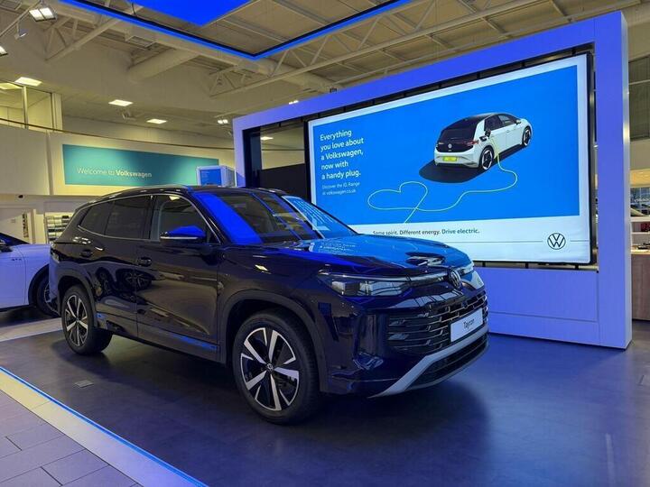 Volkswagen Tayron 1.5 ETSI MHEV Elegance DSG Euro 6 (s/s) 5dr