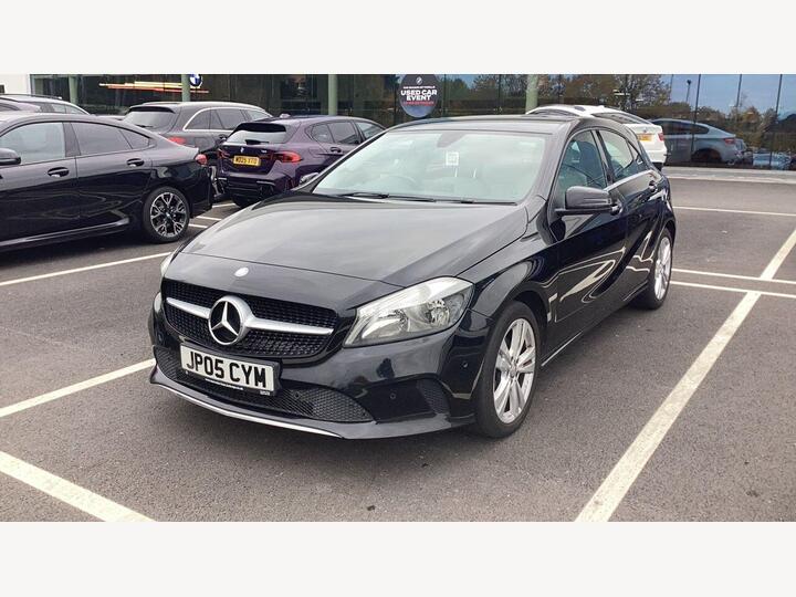 Mercedes-Benz A Class 2.1 A200d Sport (Executive) 7G-DCT Euro 6 (s/s) 5dr