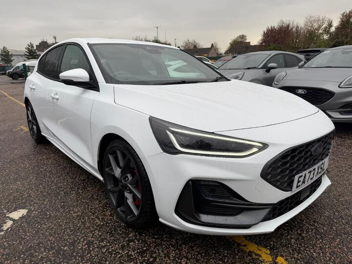 Ford Focus 2.3T EcoBoost ST Auto Euro 6 (s/s) 5dr