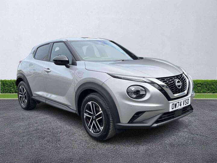 Nissan JUKE 1.0 DIG-T N-Connecta Euro 6 (s/s) 5dr Nissan JUKE 1.0 DIG-T N-Connecta Euro 6 (s/s) 5dr