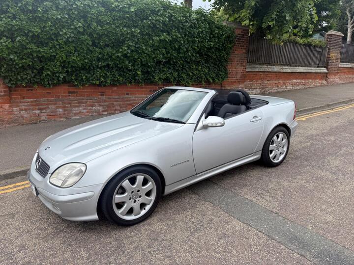 Mercedes-Benz SLK 2.0 SLK200 Kompressor 2dr