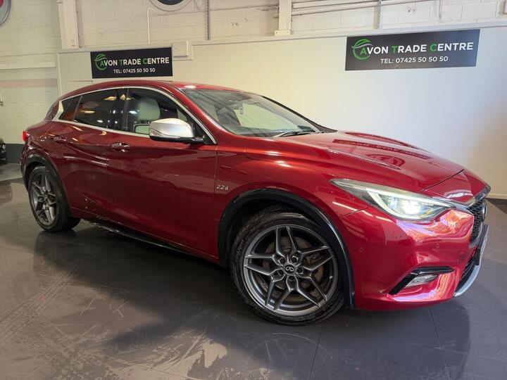 Infiniti Q30 2.2d Premium Tech DCT AWD Euro 6 (s/s) 5dr