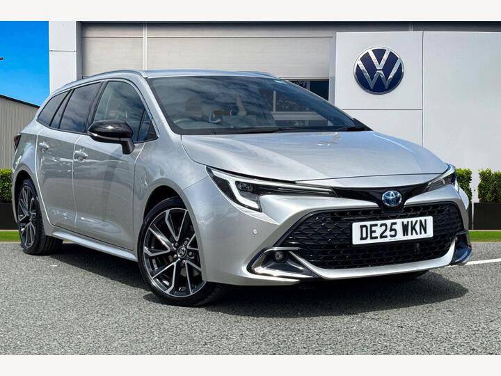 Toyota Corolla 2.0 VVT-h Excel Touring Sports CVT Euro 6 (s/s) 5dr Toyota Corolla 2.0 VVT-h Excel Touring Sports CVT Euro 6 (s/s) 5dr
