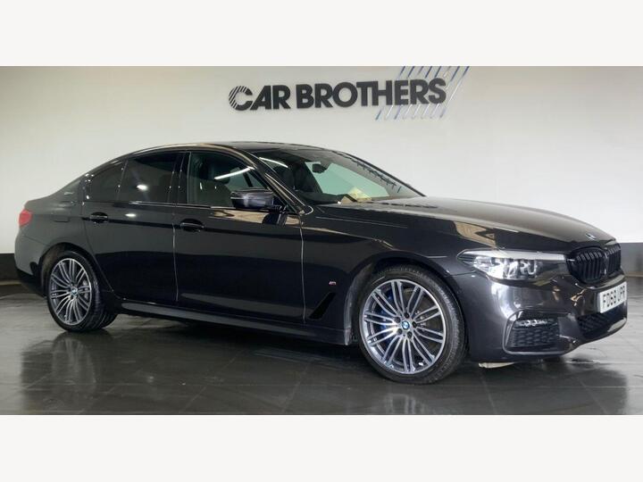 BMW 5 SERIES 2.0 530e 9.2kWh M Sport Auto Euro 6 (s/s) 4dr BMW 5 SERIES 2.0 530e 9.2kWh M Sport Auto Euro 6 (s/s) 4dr