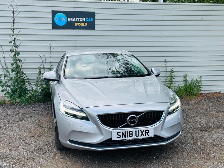 Volvo V40 2.0 T2 Momentum Euro 6 (s/s) 5dr