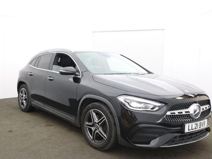 Mercedes-Benz GLA 1.3 GLA180 AMG Line (Premium) 7G-DCT Euro 6 (s/s) 5dr Mercedes-Benz GLA 1.3 GLA180 AMG Line (Premium) 7G-DCT Euro 6 (s/s) 5dr