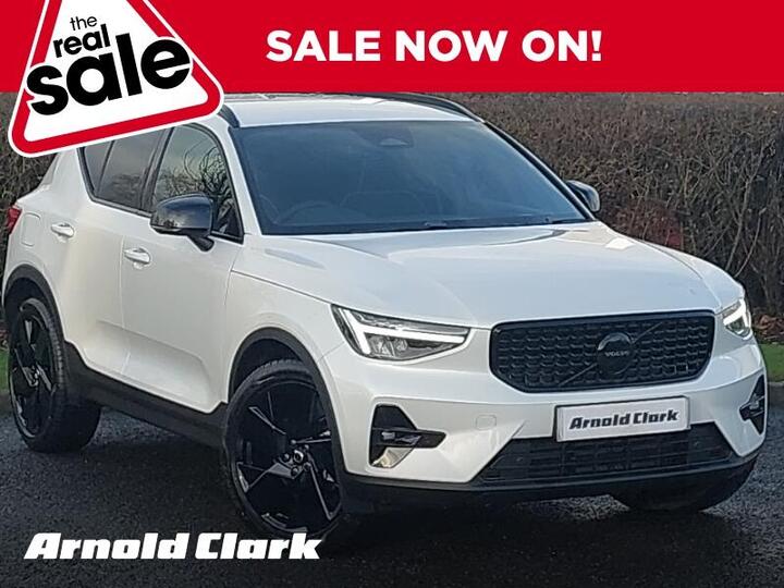 Volvo XC40 2.0 B3 MHEV Plus Black Edition DCT Auto Euro 6 (s/s) 5dr