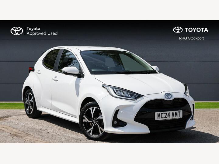 Toyota Yaris 1.5 VVT-h Design E-CVT Euro 6 (s/s) 5dr