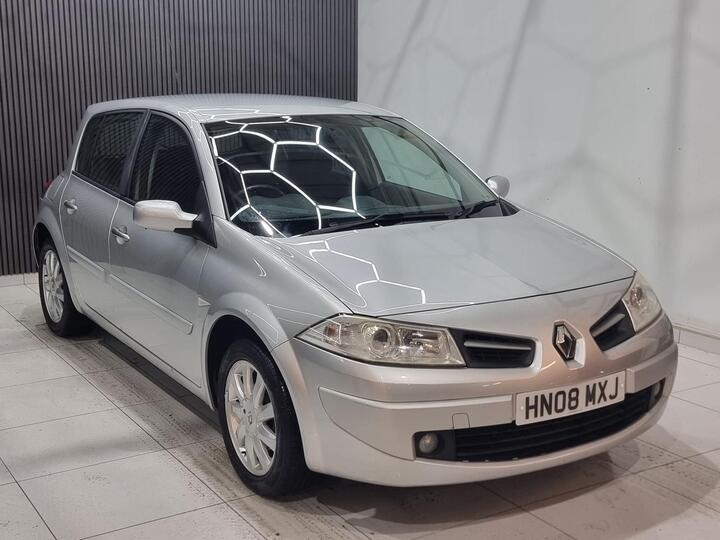 Renault Megane 1.6 VVT Dynamique Proactive 5dr