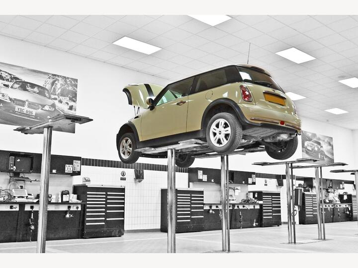MINI Hatch 1.5 Cooper Classic Steptronic Euro 6 (s/s) 5dr