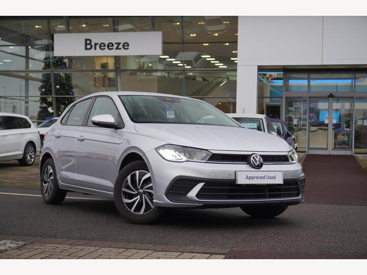 Volkswagen POLO 1.0 TSI Life Euro 6 (s/s) 5dr Volkswagen POLO 1.0 TSI Life Euro 6 (s/s) 5dr