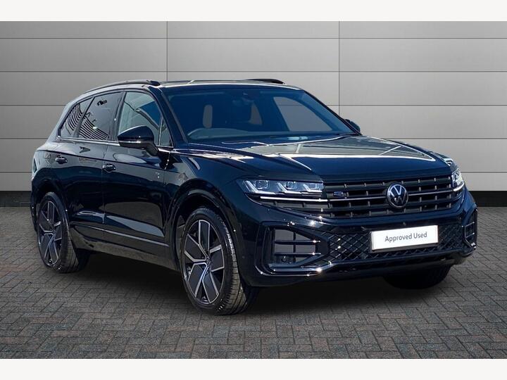 Volkswagen Touareg 3.0 TDI V6 Black Edition Tiptronic 4Motion Euro 6 (s/s) 5dr