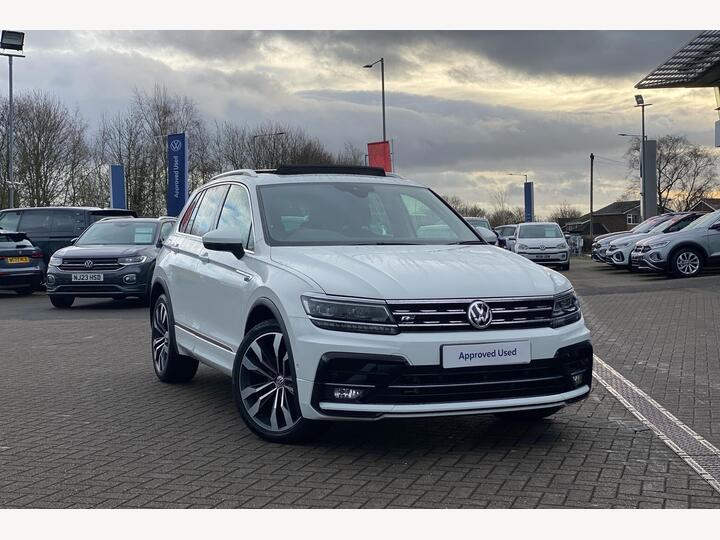 Volkswagen Tiguan 2.0 TDI R-Line Tech DSG Euro 6 (s/s) 5dr