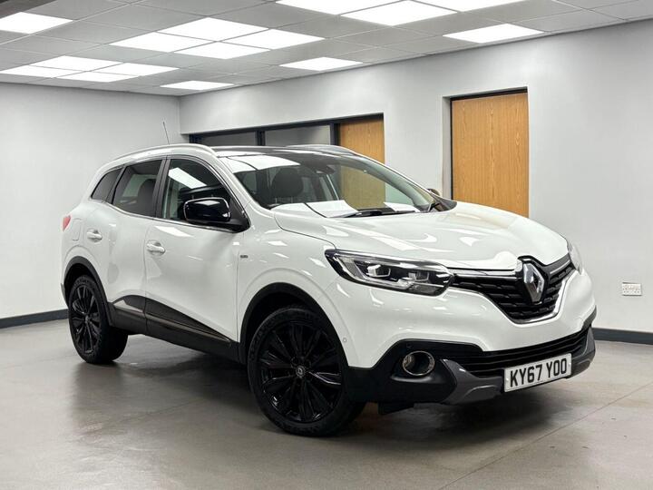 Renault KADJAR 1.2 TCe Signature S Nav Euro 6 (s/s) 5dr Renault KADJAR 1.2 TCe Signature S Nav Euro 6 (s/s) 5dr