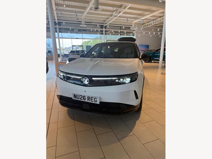 Vauxhall Grandland Electric 73kWh Ultimate Auto 5dr