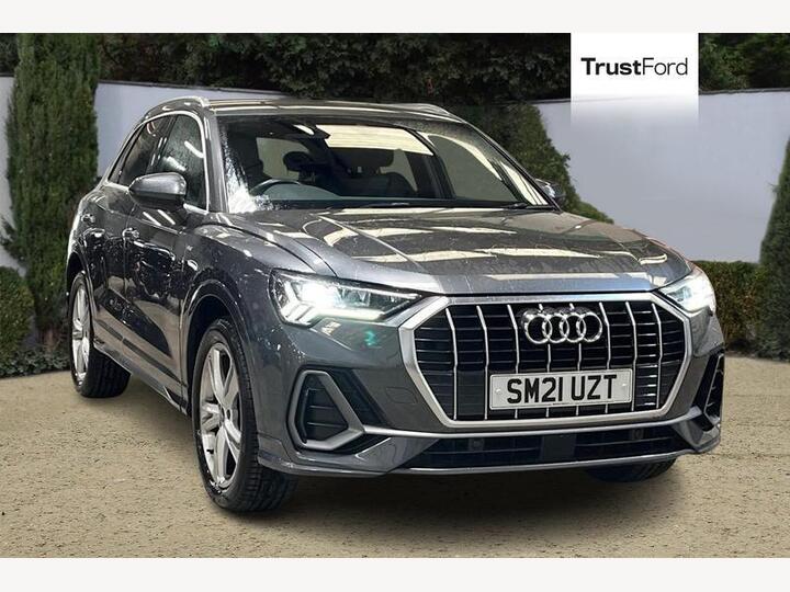 Audi Q3 1.5 TFSI CoD 35 S Line Euro 6 (s/s) 5dr