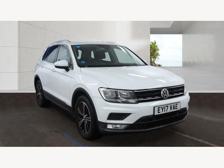 Volkswagen Tiguan 1.4 TSI BlueMotion Tech SE Navigation Euro 6 (s/s) 5dr