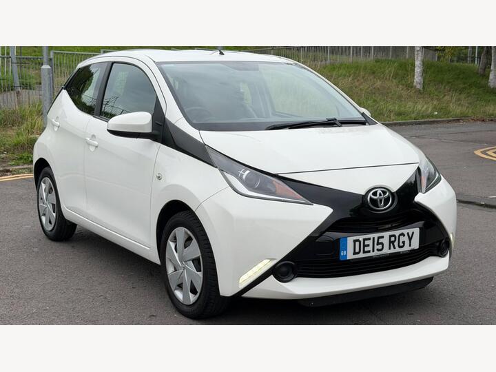 Toyota AYGO 1.0 VVT-i X-play Euro 5 5dr Euro 5